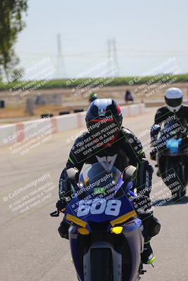 media/Jun-18-2022-Lets Ride (Sat) [[ae58d599d4]]/C Group/Grid/